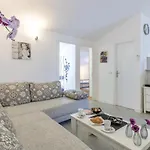 Apartament Katikulic Iv