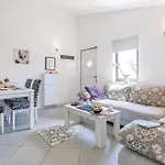 شقة Katikulic Iv ميدولين